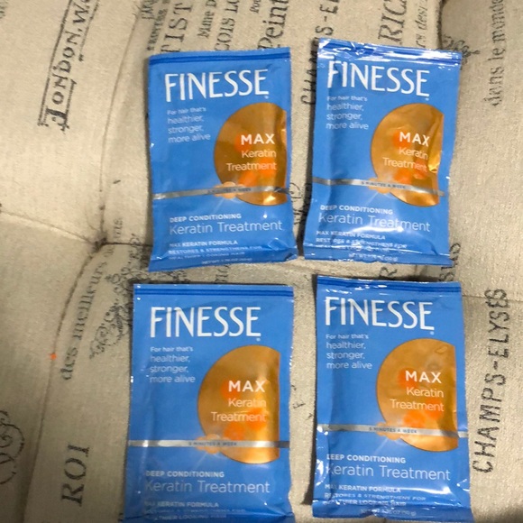 Finesse Other - Brand new set of 4 Finesse hair treatment